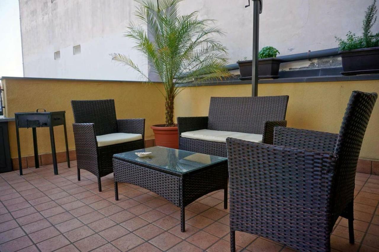 Lilly'S House Apartamento Giardini-Naxos Exterior foto
